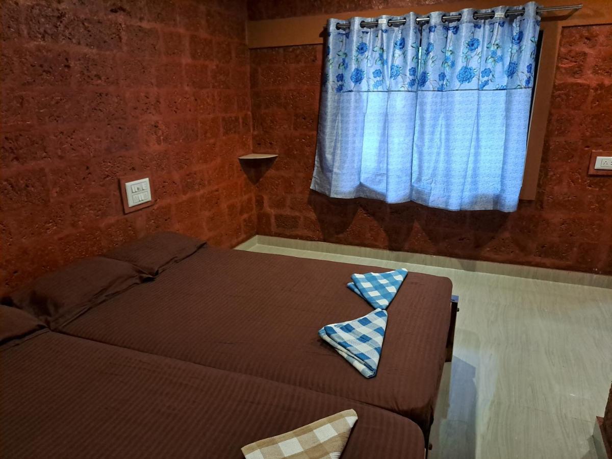 Palm Beach Resort Kumta Номер фото