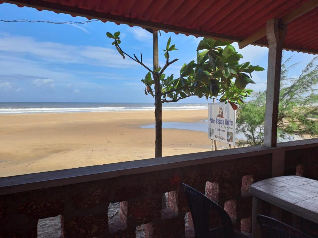 Palm Beach Resort Kumta Екстер'єр фото